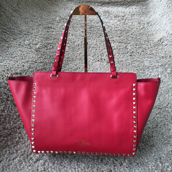 2015AW ★紗栄子さん愛用サイズ★ヴァレンティノスーパーコピー トラペーゼ MINI IW9B2399NWB